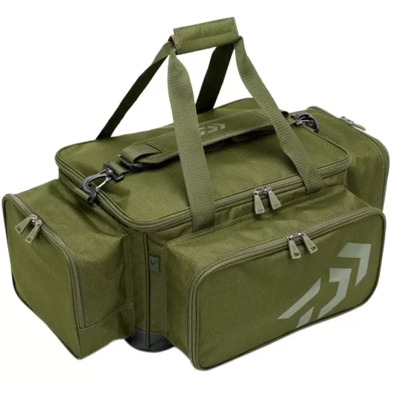 Daiwa Black Widow Low Level Fishing Carryall<Carp Luggage