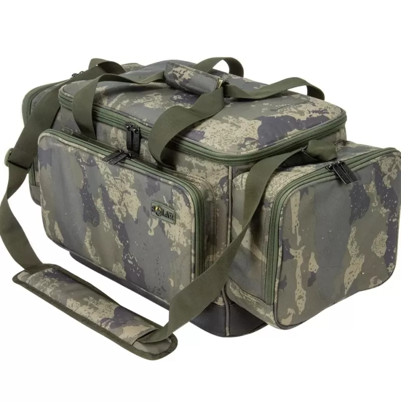 Solar Tackle Solar Undercover Camo Fishing Carryall Medium<Carp Luggage